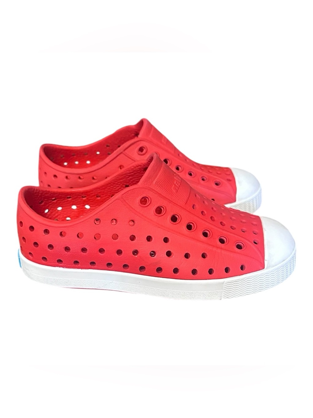 Native Shoes Size 10 Boys Red slip on Jefferson shoes